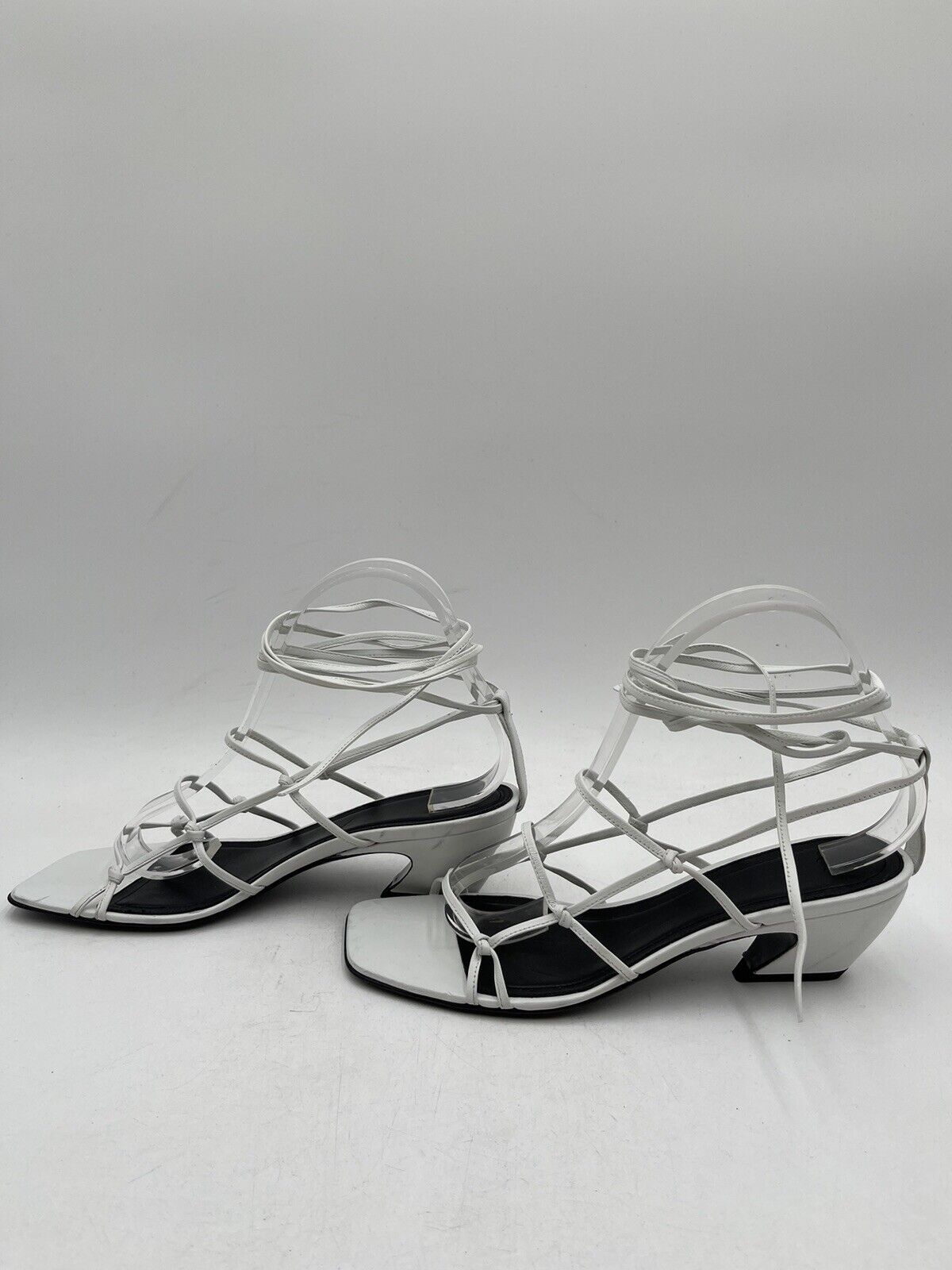 Women’s CO Knotted Designer Footwear Heels in Collor White Size 38